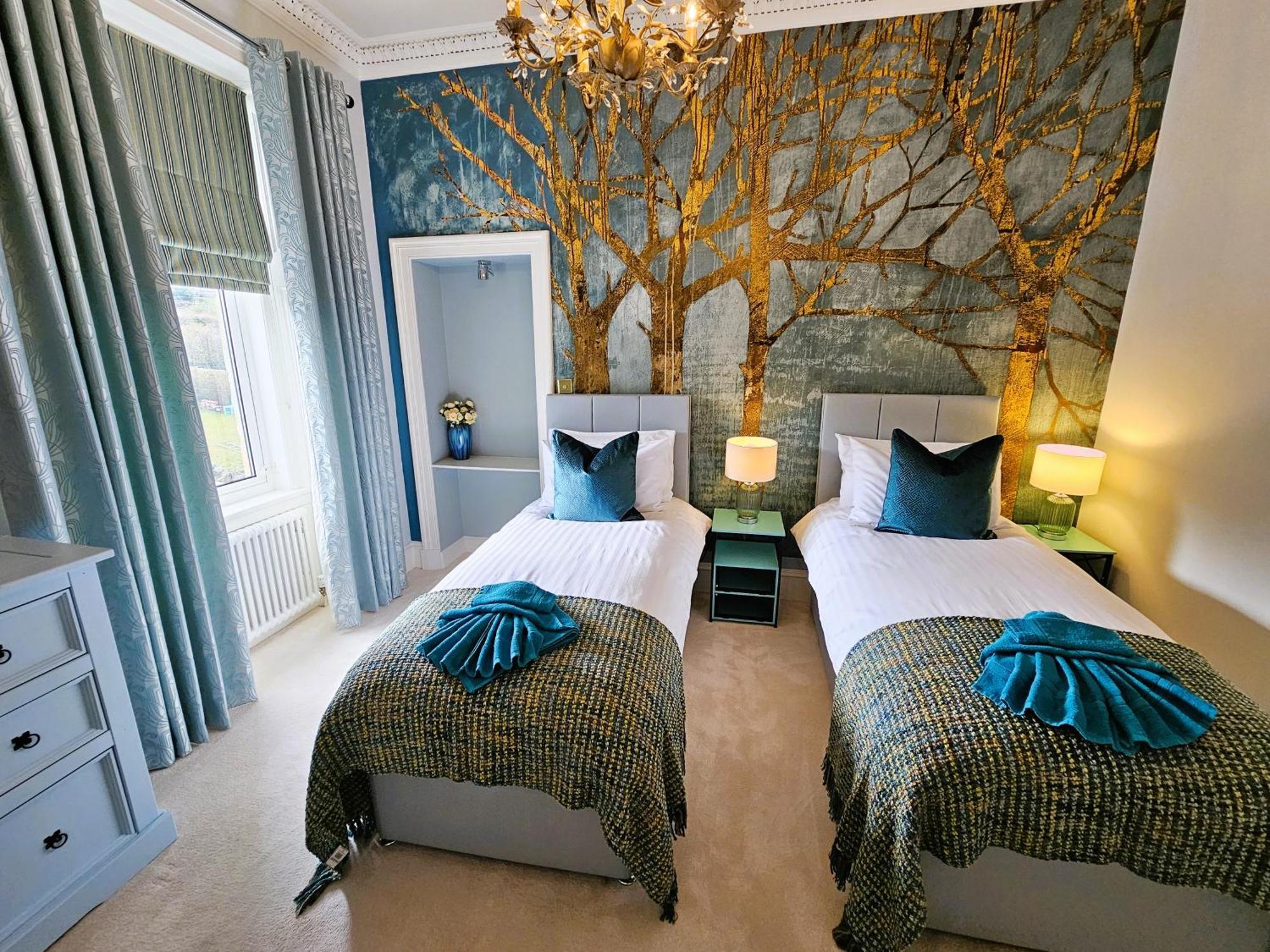Merchant's View - Luxury Seaside Designer Retreat *